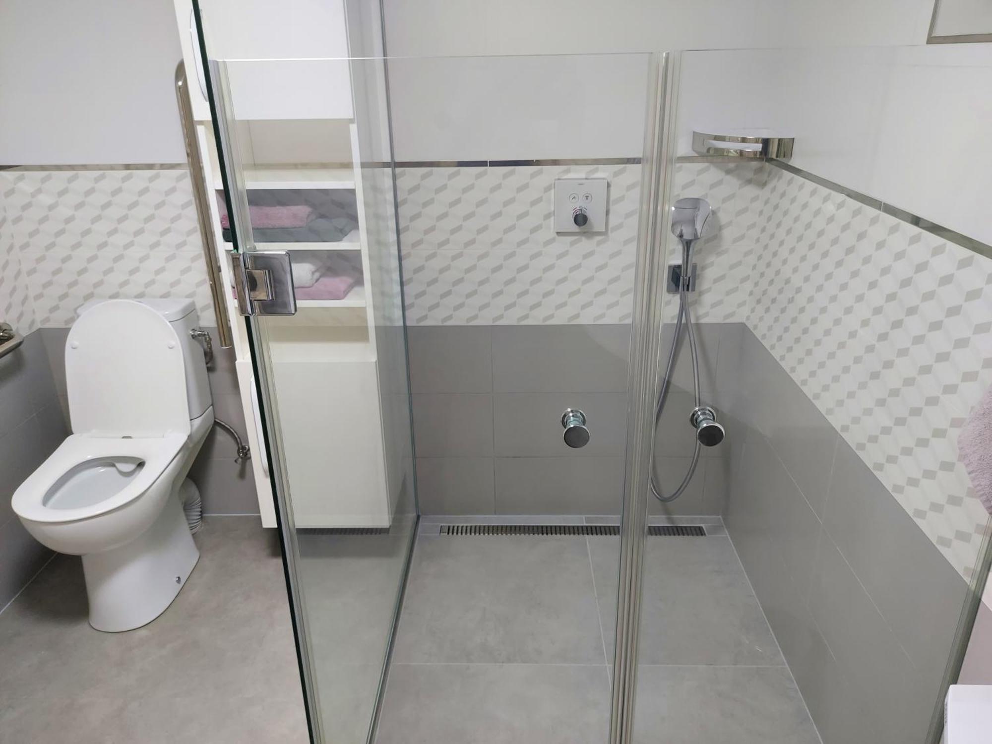 U Mna Doma Apartment Lucatin Bagian luar foto